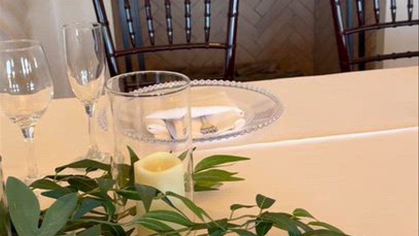 The Castle at Rockwall Fall Florals