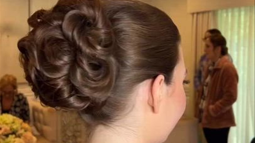 ✨ Bridal Clean, Fresh & Soft Glam | Classic Low Bun Hairstyle ✨