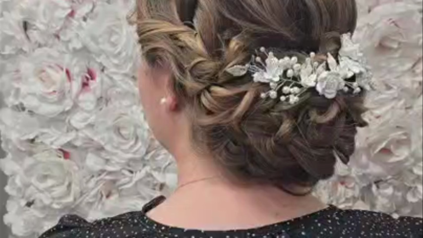 Bridal hairstyle