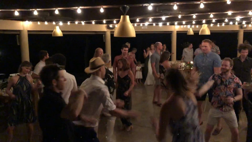 Costa Rica-DJ