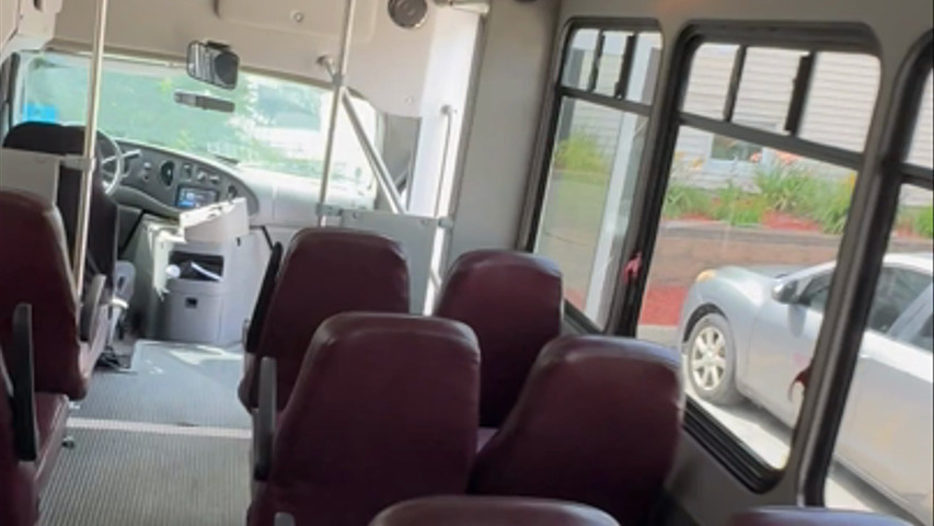 Price Pointe Shuttle