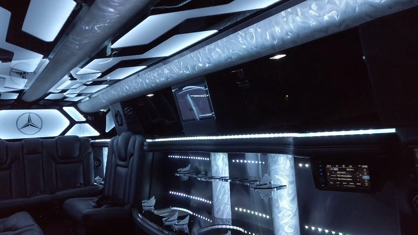 Mercedes-Benz GLS Limousine 