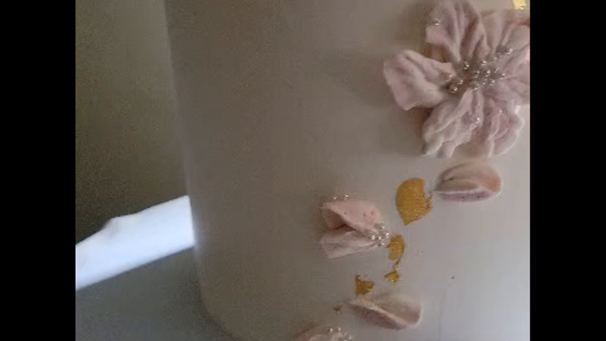 abstract buttercream flowers