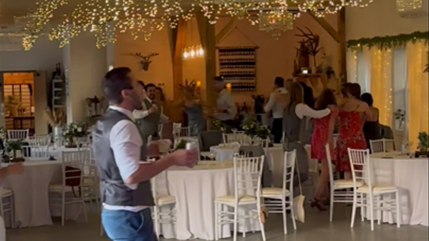 1Wave DJs wedding fun