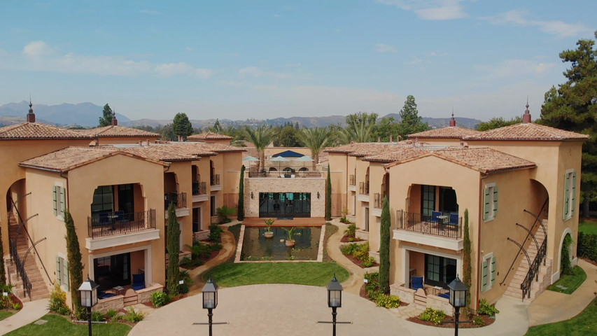 Westlake Village Inn Resort 