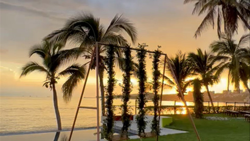 Swing set for sunset Pictures