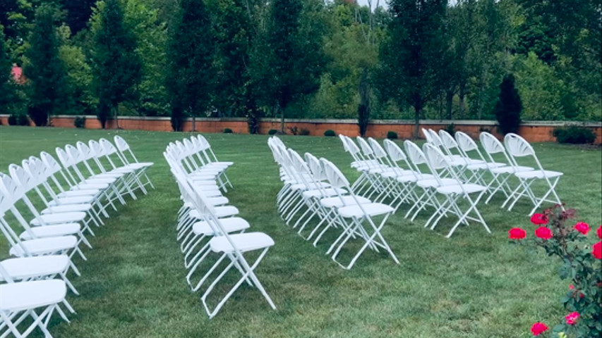 The gazebo ready for the ceremony 