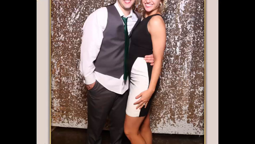 Texas Star Photo Booth recapp of Evelyn & Michael Wedding 