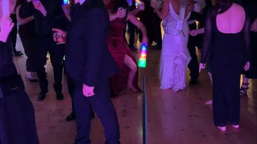 Dancing Queen x Get Low