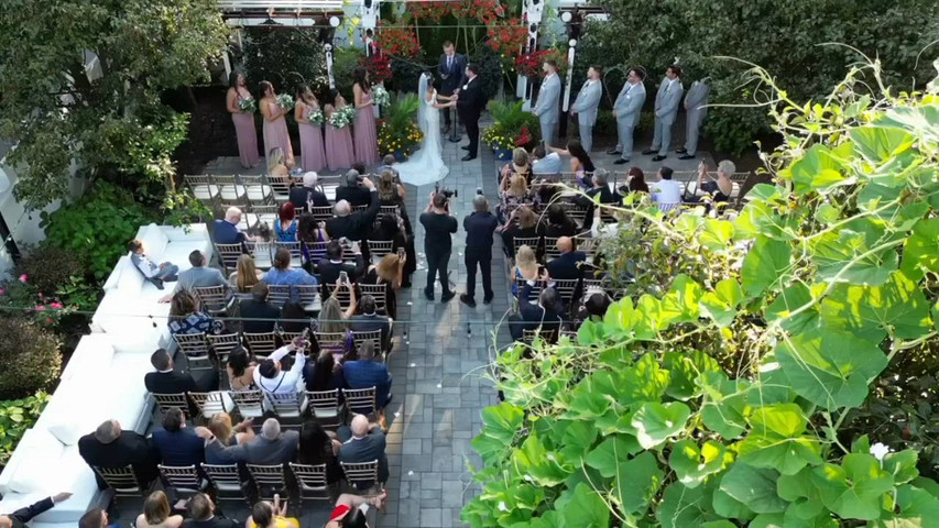 A Garden Ceremony to Remember | Aerial Views at Piazza Di Roma