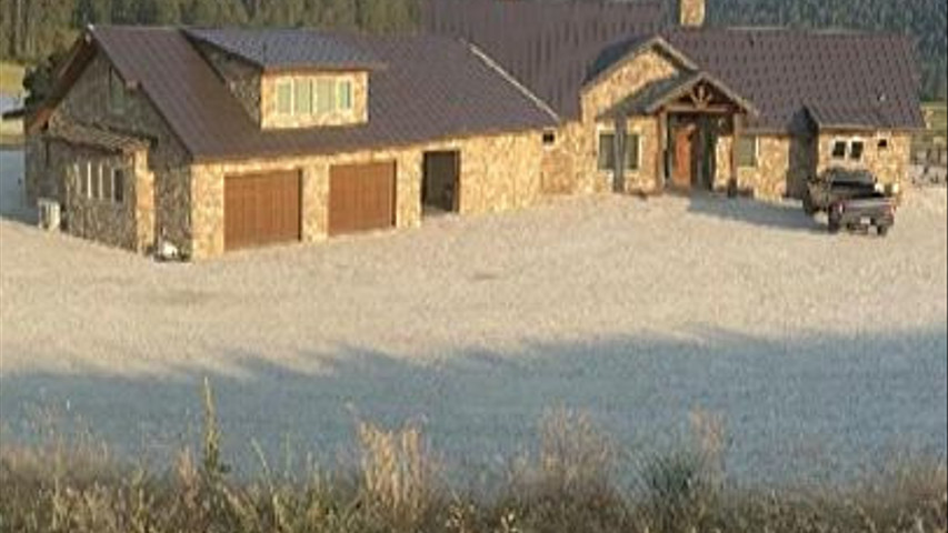 Virtual tour of the Stone Chalet