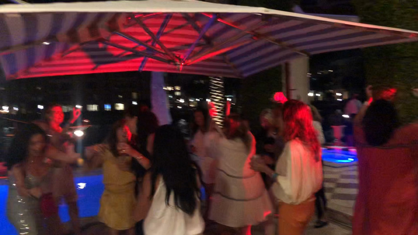 Let the good times roll!