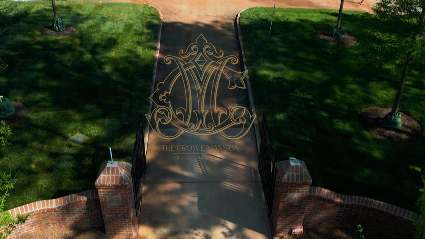 The Crowe Mansion 