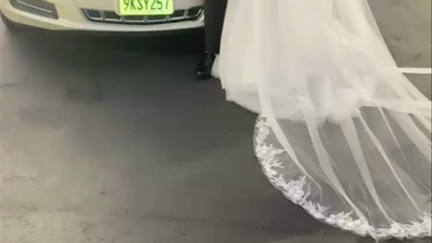I. G Rolls-Royce limos service