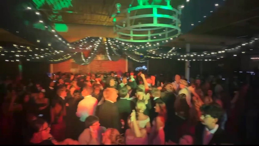 How I keep the people on the dance floor! 