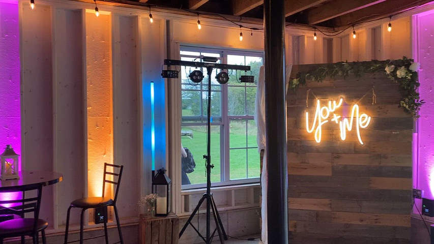 Uplighting transforms a barn