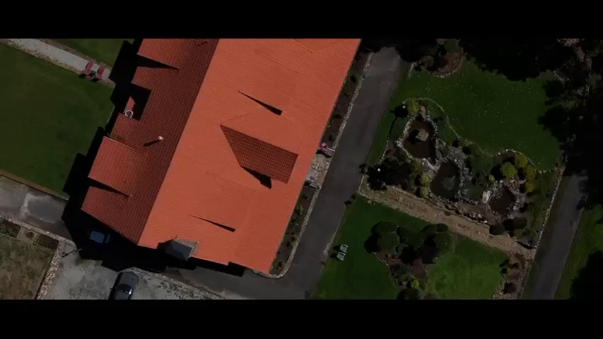 Hilltop Manor