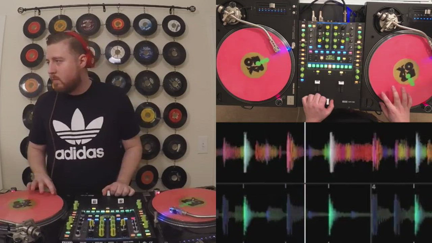 DJ Erik Mixing on Turn Tables