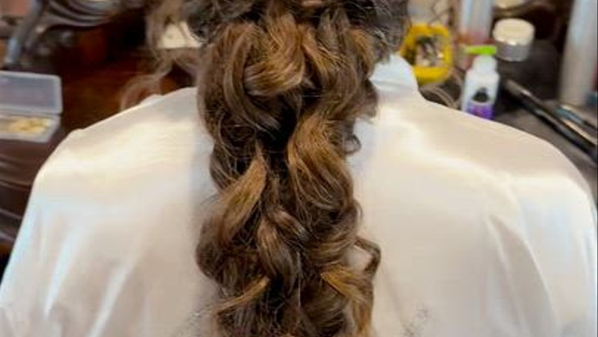 From Frizz to Fabulous!