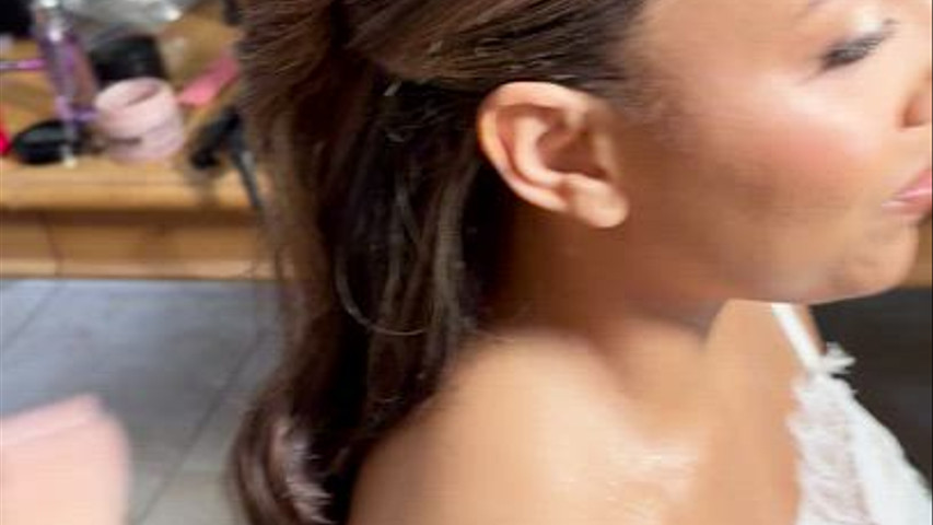 close up bridal hair