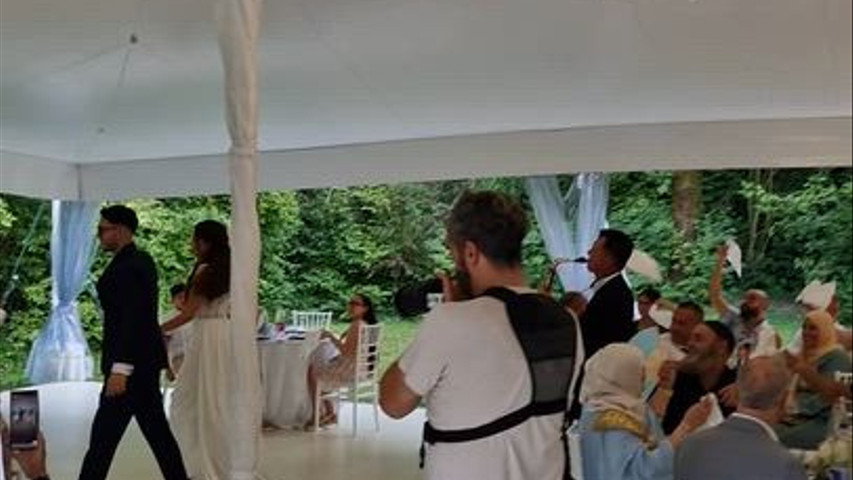 Bride and groom's entrance at the dinner Villa Ascari Modena
