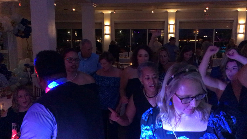 Little line dancing