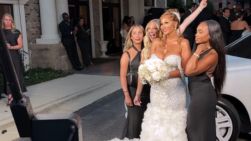 Bride Friends 