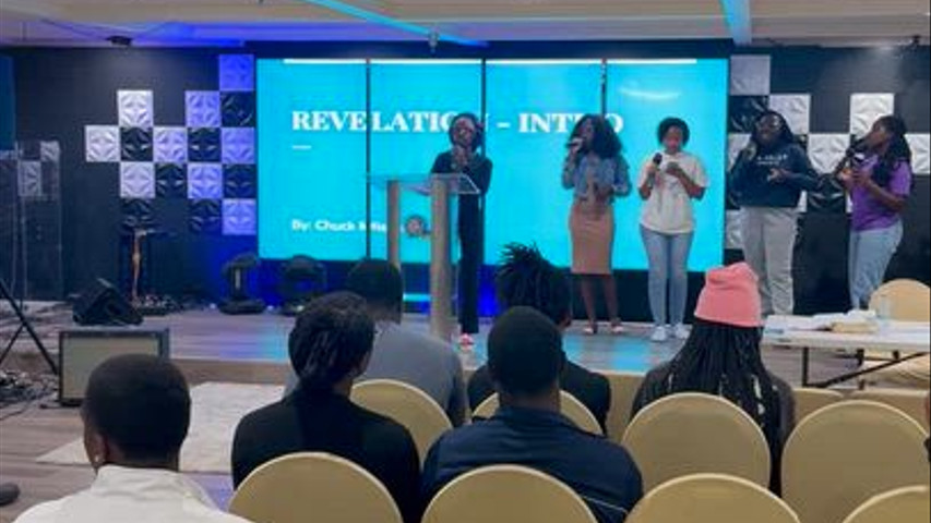 Church Praise and worship session
