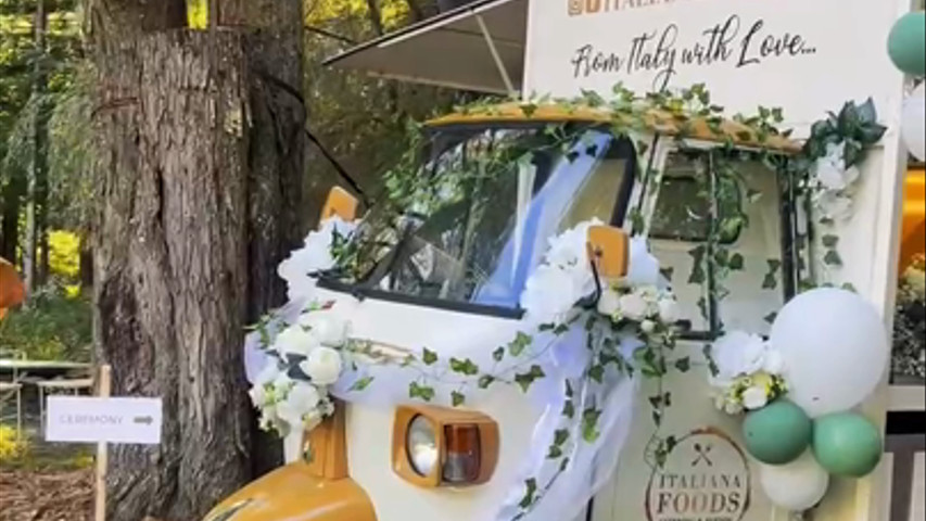 OLD FASHION FOOD TRUCK 