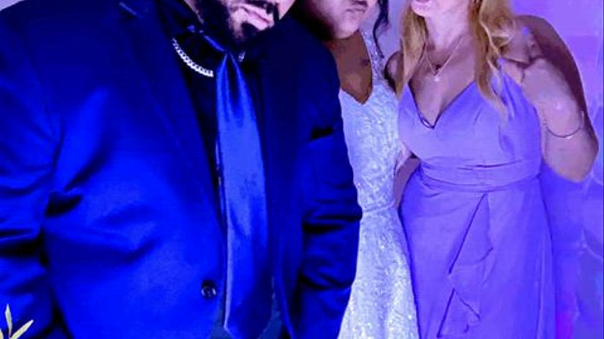Wedding Photo Booth