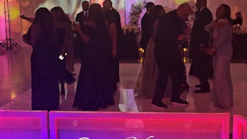 Wedding Vibes