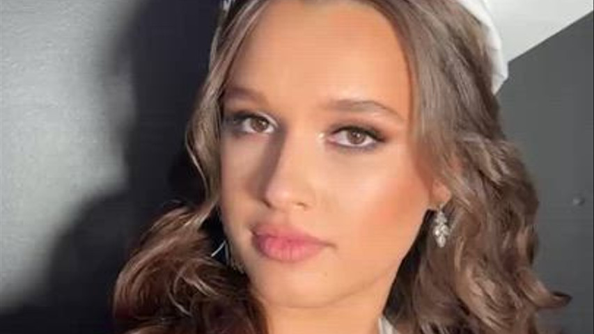 Prom makeup and Hairstyles