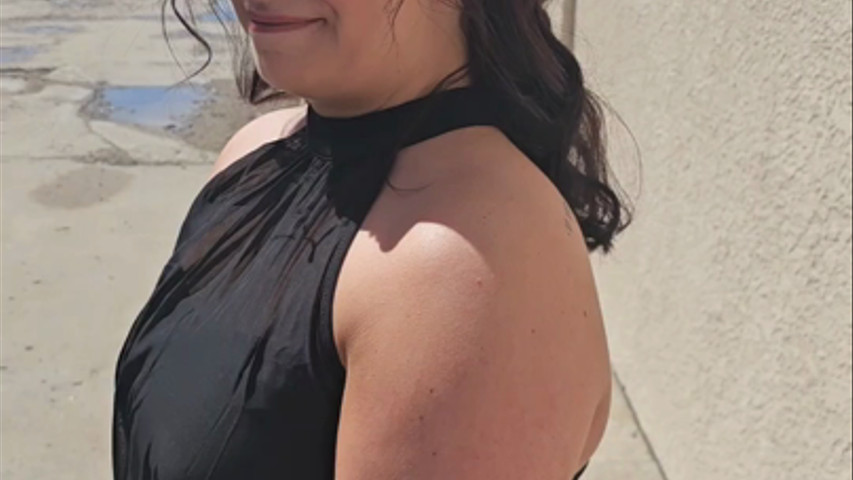 Medium Length Hair Half-up and Natural Makeup