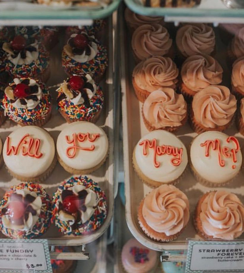 proposal with cupcakes