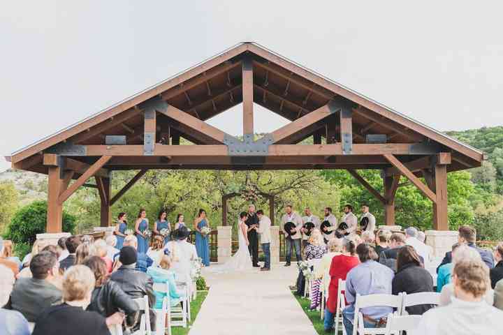 7 Inexpensive San Antonio Wedding Venues For Budget Friendly