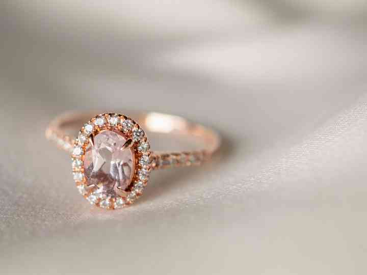 10 Non-Diamond Engagement Rings That Still Have Plenty of Sparkle -  WeddingWire