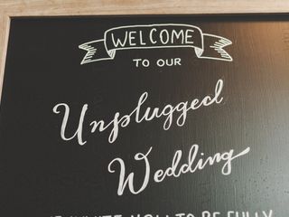 Is an Unplugged Wedding Right for You?