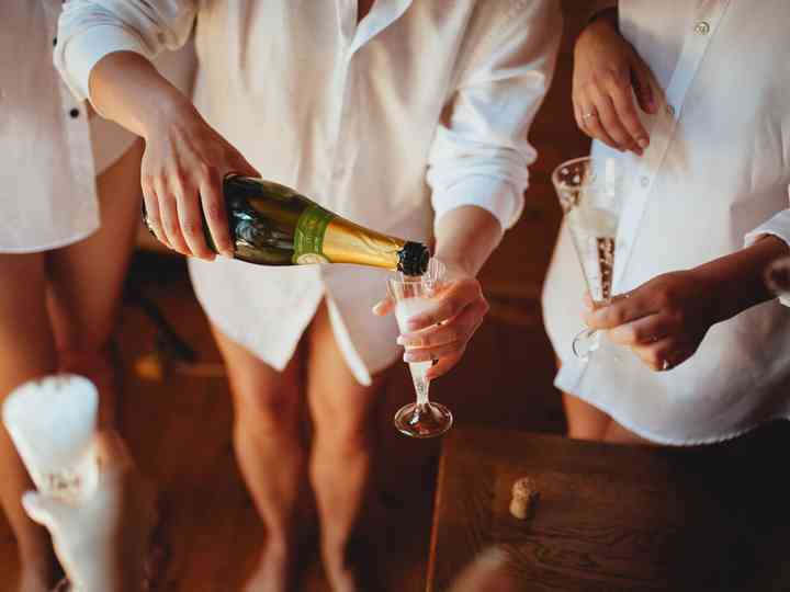 10 Wedding Hangover Cures - WeddingWire