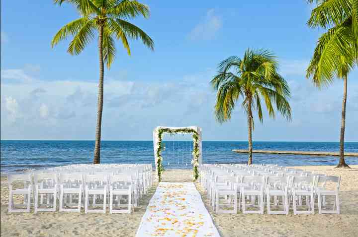 8 Florida Keys Destination Wedding Venues For The Beachy Event Of