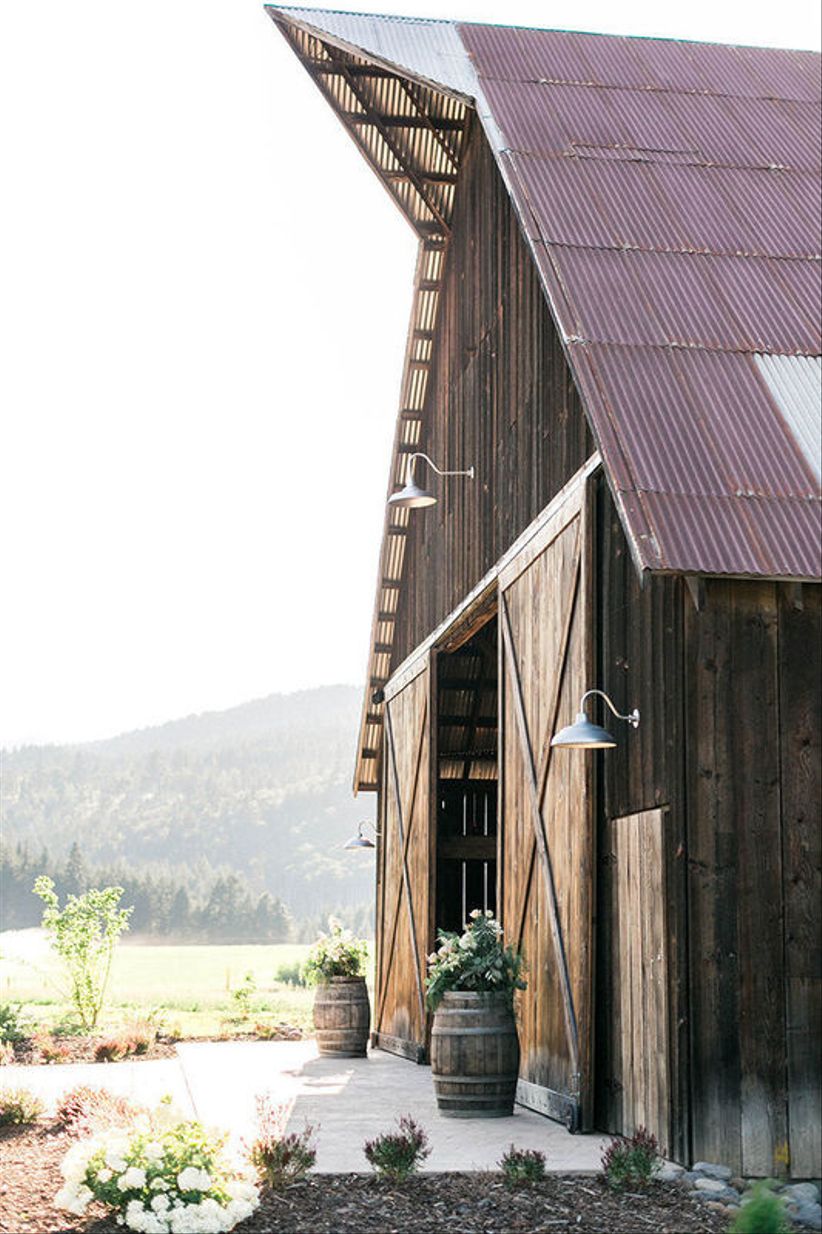 6 Rustic Barn  Wedding  Venues  in Oregon  WeddingWire