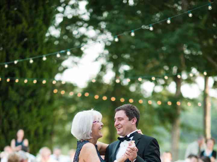 28 Mother Son Dance Songs That Will Move Mom To Tears Weddingwire