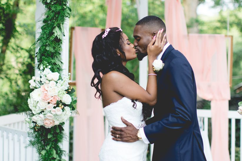10 Wedding Videos Songs We Re Obsessing Over Weddingwire