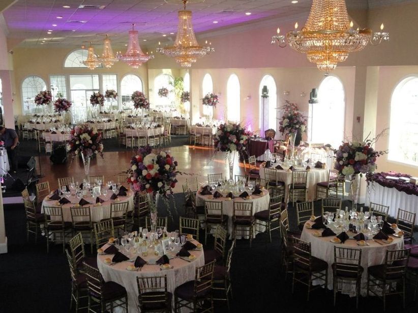 7 Inexpensive  Wedding  Venues  on Long  Island  for a Budget 