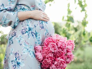 The Pregnant Bridesmaid Etiquette Guide Every Bride & ‘Maid Needs