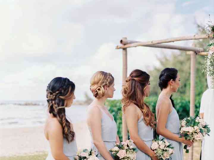 30 Bridesmaid Hairstyles For All Hair Types Weddingwire