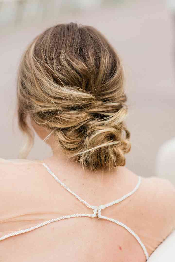 30 Bridesmaid Hairstyles For All Hair Types Weddingwire