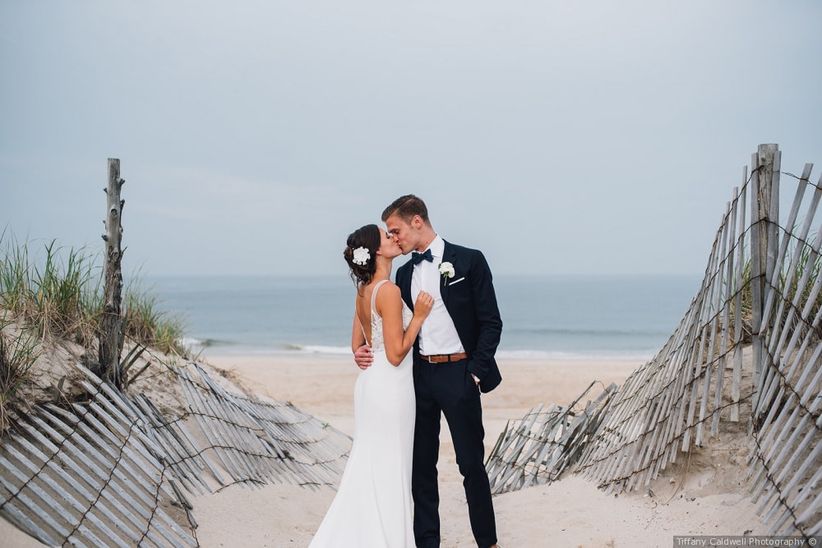 9 Beach Wedding Venues In Delaware For The Ultimate Seaside Soiree