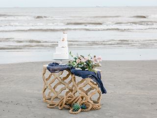 20 Nautical Wedding Ideas You Need If You're Getting Married by the Water
