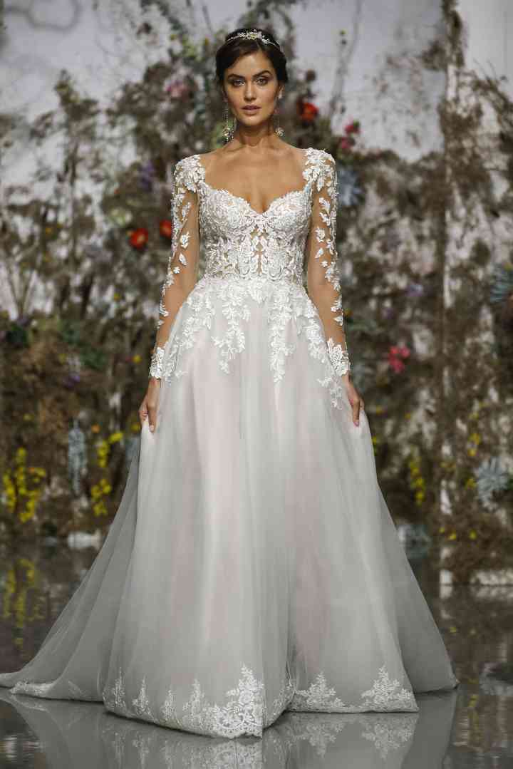 popular wedding dress styles 2019