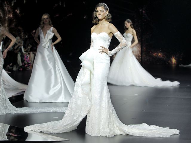 popular wedding dress styles